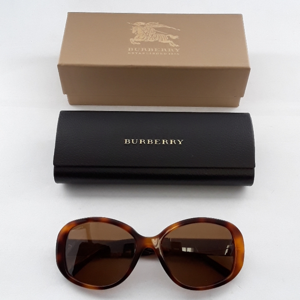 NIB Burberry B4159 3316/83 Polarized Sunglasses